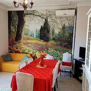 https://casa-letizia-lucca.it-tuscanyhotel.com