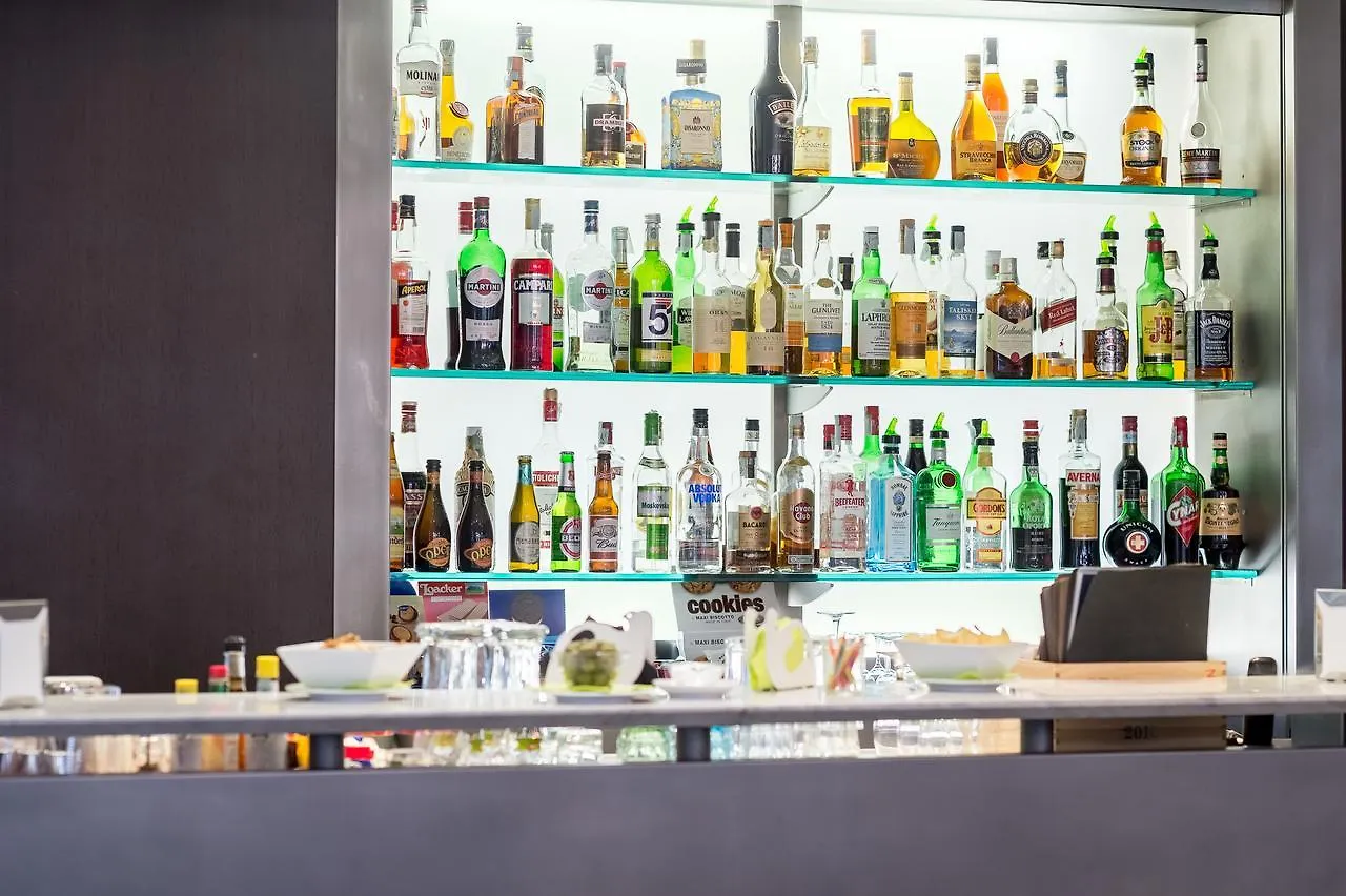 First Hotel Malpensa Case Nuove