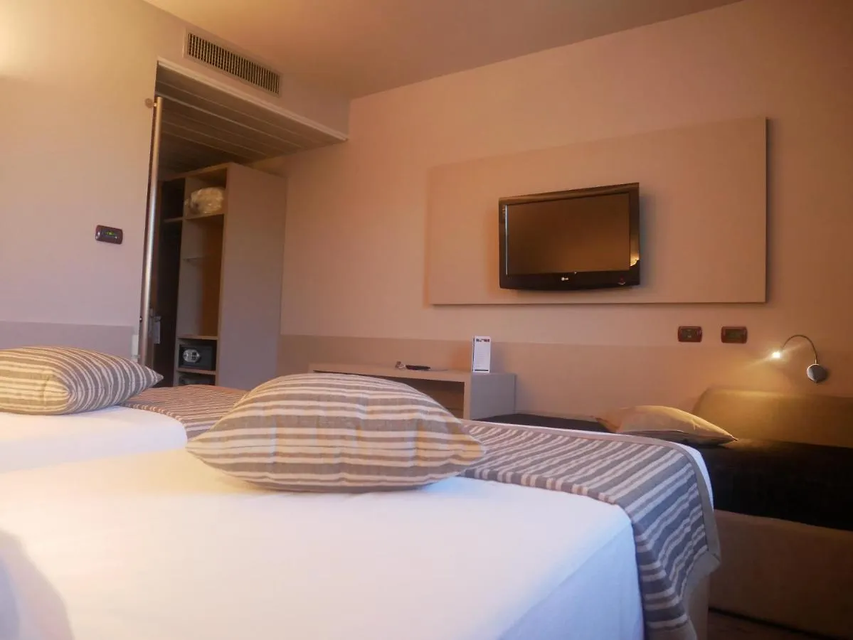 First Hotel Malpensa Case Nuove